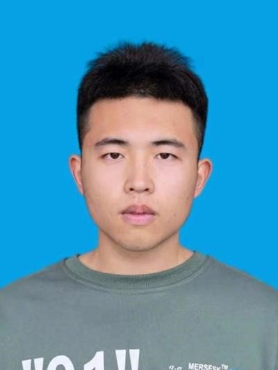 研究生何盼